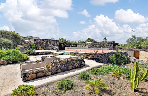 Pantelleria House | Picturesque vacation home with pretty pool and panoramic sea view.