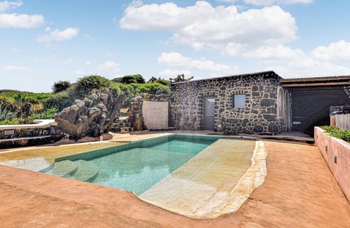 Pantelleria House | Picturesque vacation home with pretty pool and panoramic sea view.