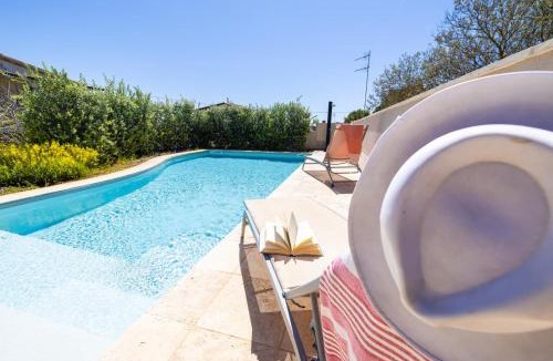 Partanna Villa | Pool heated whirlpool tub Wi-Fi AC P Private