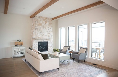 Foothills House | Poolside retreat with private basketball court
