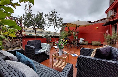 Quartiere Coppede Apartment | Prestigious Tagliamento Terrace
