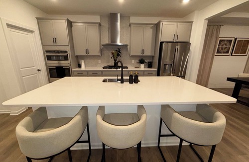 Southeast Raleigh House | Primary Suite Professional CoLiving for Nurses and Pros in Raleigh