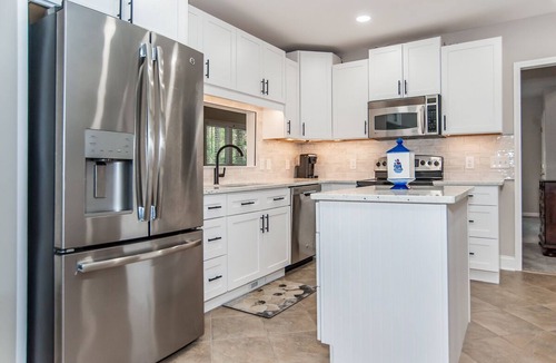 Canterbury House | Prime Location, Close to Everything, Fresh Market, Downtown Cary, Bond Park