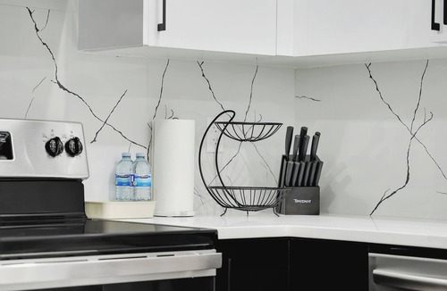 Southwest Calgary Apartment | Private 2 Bed 1 Bath Basement Suite in SW Calgary | Banff Access