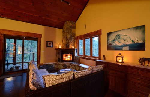 Mount Currie Ski Chalet | Private Chalet - Relax and unwind or recreate to your heart's content