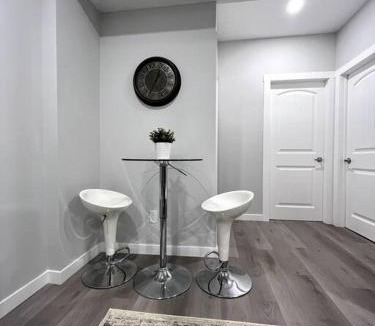 Southwest Calgary House | Private Chic Modern Suite with Kitchen near Spruce Meadows and LRT