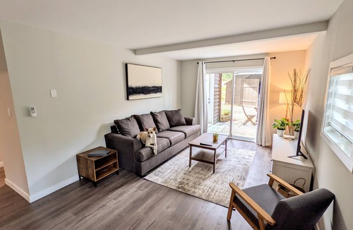 Cobble Hill House | Private cottage in Shawnigan lake/Cobble hill area