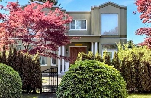 Kerrisdale House | Private Ensuite Room Near YVR Airport Vancouver West