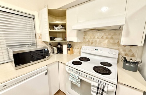 Maple Ridge Condo | Private Guest Suite, Two Parking Spaces
