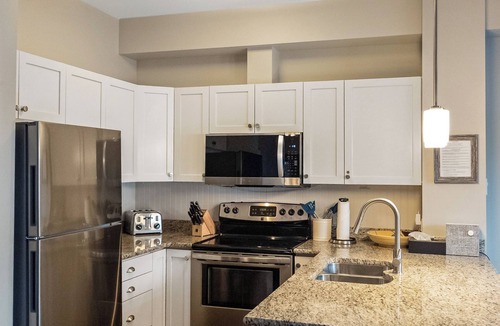 East Kootenay House | Private Townhouse Ski InOut Complex 3 Bed 2.5 Bath