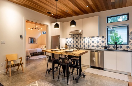 Pemberton Heights House | Private West Coast Lane House w/Gardens & Hot Tub