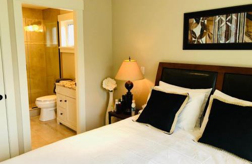 Regional District of Nanaimo Villa | Qualicum Landing Seaside Vill