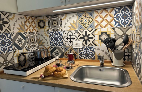 Favignana Apartment | Queen Deluxe Double 01