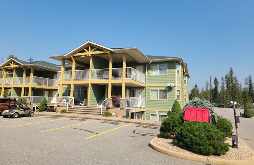 Ashton Creek Condo | Quiet, forest view condo at Mabel Lake - Dog friendly!