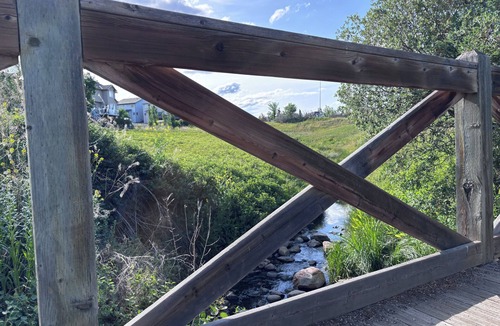 Panorama Hills House | Quiet, Pet-Friendly Retreat 🐾 Great Location Near Airport✈️ & Nature ⛰️