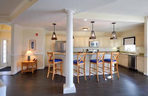 Roper Resort | Quiet spacious condo retreat with pool and waterfront views, Inner Banks, NC