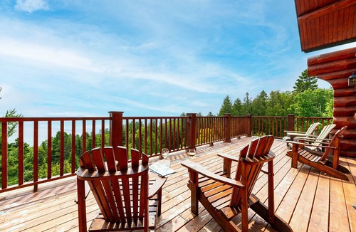 Saint Irenee House | Realize your dream!