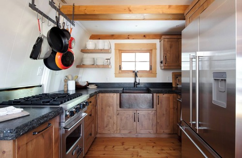 Silver Star Mountain Cabin | Renovated 2 bedroom cabin - amazing location, private hot tub, laundry, storage.
