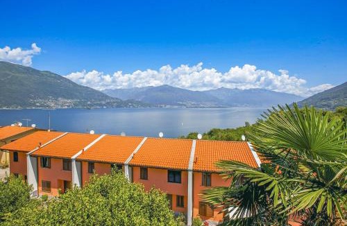 Pino Lago Maggiore Apartment | Residenza Arcobaleno