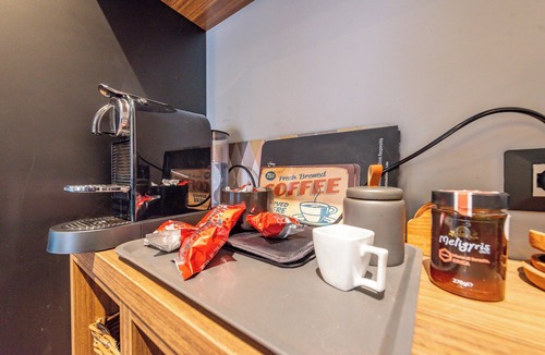 Casal Bertone Apartment | Residenza Pasolini - Two Bedroom Apartment, Sleeps 6