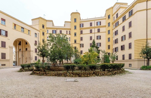 Casal Bertone Apartment | Residenza Pasolini - Two Bedroom Apartment, Sleeps 6