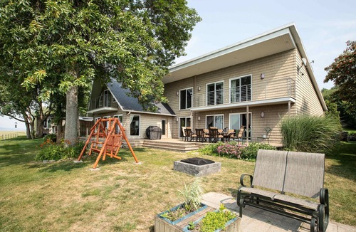 Lotbiniere Regional County Municipality Ski Chalet | Riverside - Spa - Le Laurentien