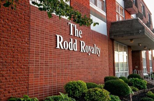 Charlottetown Hotel | Rodd Royalty