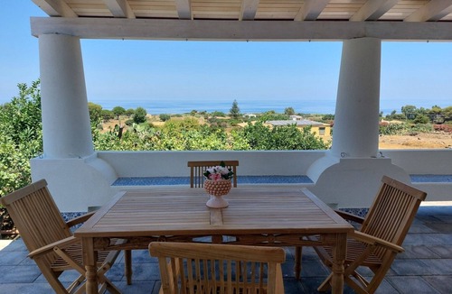 Ustica Apartment | Romantic apartment in stunning sea view