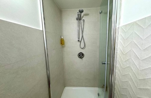 Cinisi House | ROOM 102
