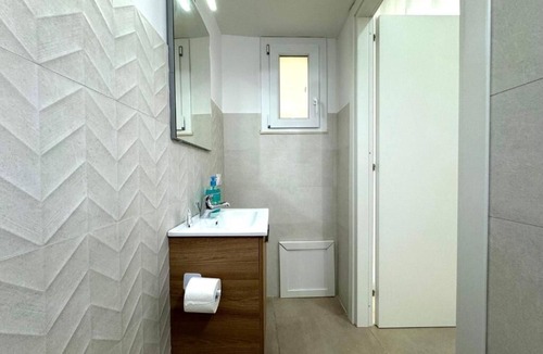 Cinisi House | ROOM 102