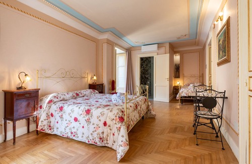 Termini Imerese House | Room 'Aurora' at Francy House Termini Imerese