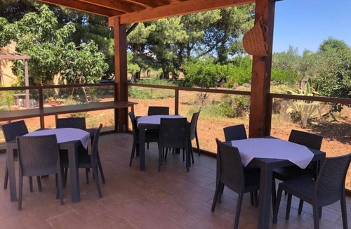 Rilievo Apartment | Room 'Lanterna' with Mountain View, Wi-Fi, and Air Conditioning
