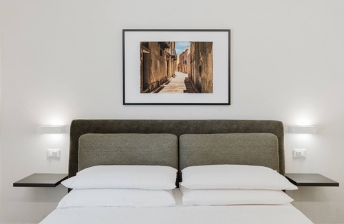 Marsala House | Room 'Libeccio' with Shared Garden, Wi-Fi and Air Conditioning