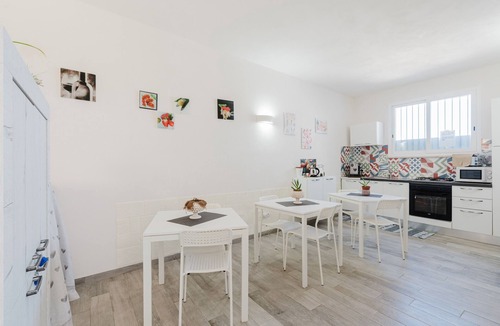 Birgi Vecchi Bed & Breakfast | Room 'Luna' with Shared Terrace, Balcony and Wi-Fi