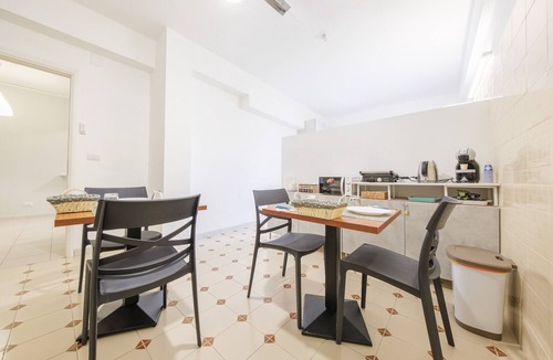 Pace del Mela Apartment | Room 'Stromboli' with Sea View, Wi-Fi and Air Conditioning