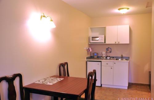 Okanagan-Similkameen Hotel | Rosedale Motel
