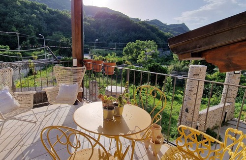 Saponara House | Rural house with large garden and vegetable garden in the mountains
