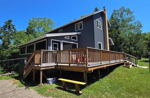 Clifton Royal House | Rustic Hideaway Quispamsis