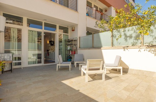 Palermo Apartment | Sacra Famiglia Ausonia Apartment: History and Modern Comfort by the Sea