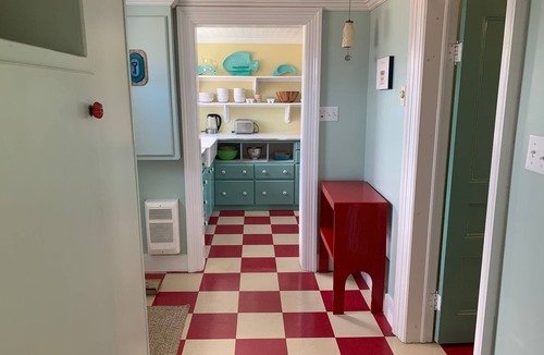 Twillingate House | Saffron House