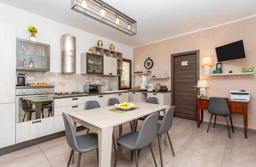 Savoca Apartment | 'Sambuco Junior Suite' Room with Private Balcony, Sea View, Wi-Fi and Air Conditioning
