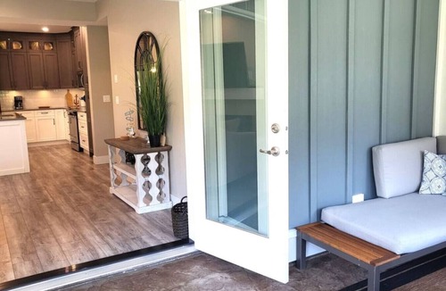 Osoyoos House | Sandy Cove Cottage - Steps from the beach #70