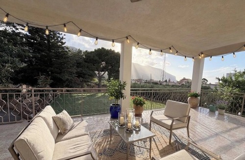 Carini Apartment | Sant'Anna 45 Holiday Home - Your stylish retreat in Carini