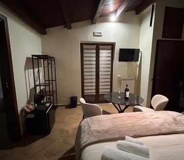Pietraperzia House | Sarò rooms