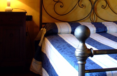Castelfranco di Sopra Other | Scaletta Apartment in Organic Agriturismo with Panoramic Pool, Tuscany