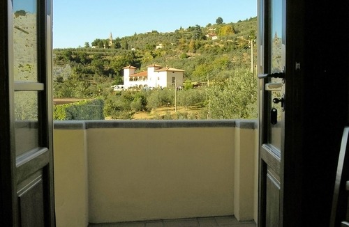 Castelfranco di Sopra Other | Scaletta Apartment in Organic Agriturismo with Panoramic Pool, Tuscany