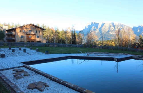 Collalbo Apartment | Schartneralm, pine