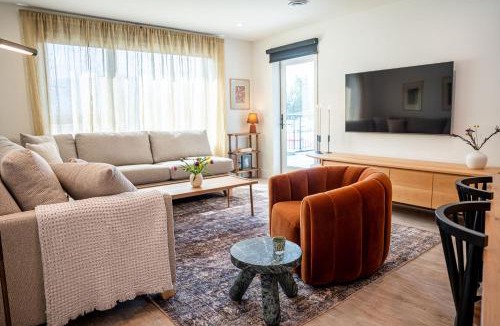 Revelstoke Apartment | Sea Eagles Landing by Revelstoke Vacations