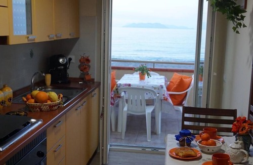 Marchesana Apartment | Sea Terrace