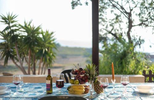 Borgo Bonsignore Apartment | Sea View Apartment Via Tiziano 55 m²
